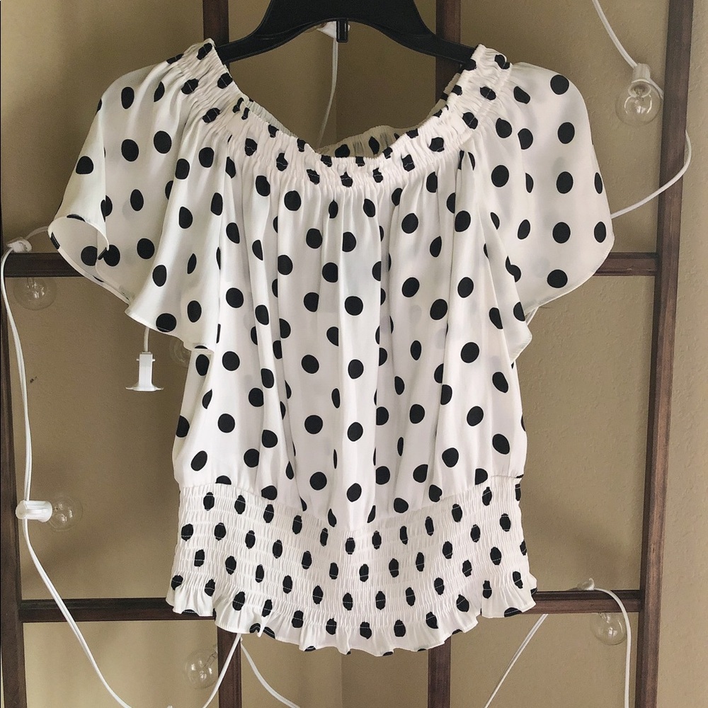 Dots top